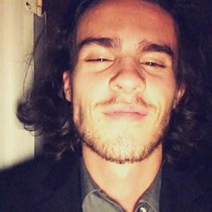 Meet your Posher, Nicholas